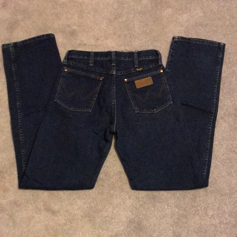 Men’s wranglers like new